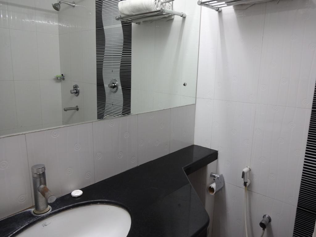 Rājahmundry La Hospin Hotel חדר תמונה